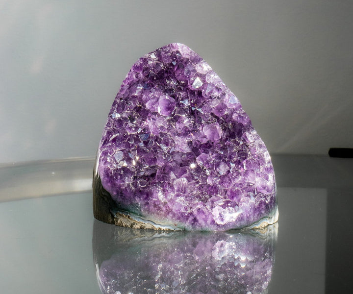 High Quality Uruguayan Amethyst Cut Base