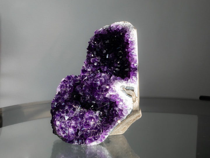 High-Quality Uruguayan Amethyst Cut Base