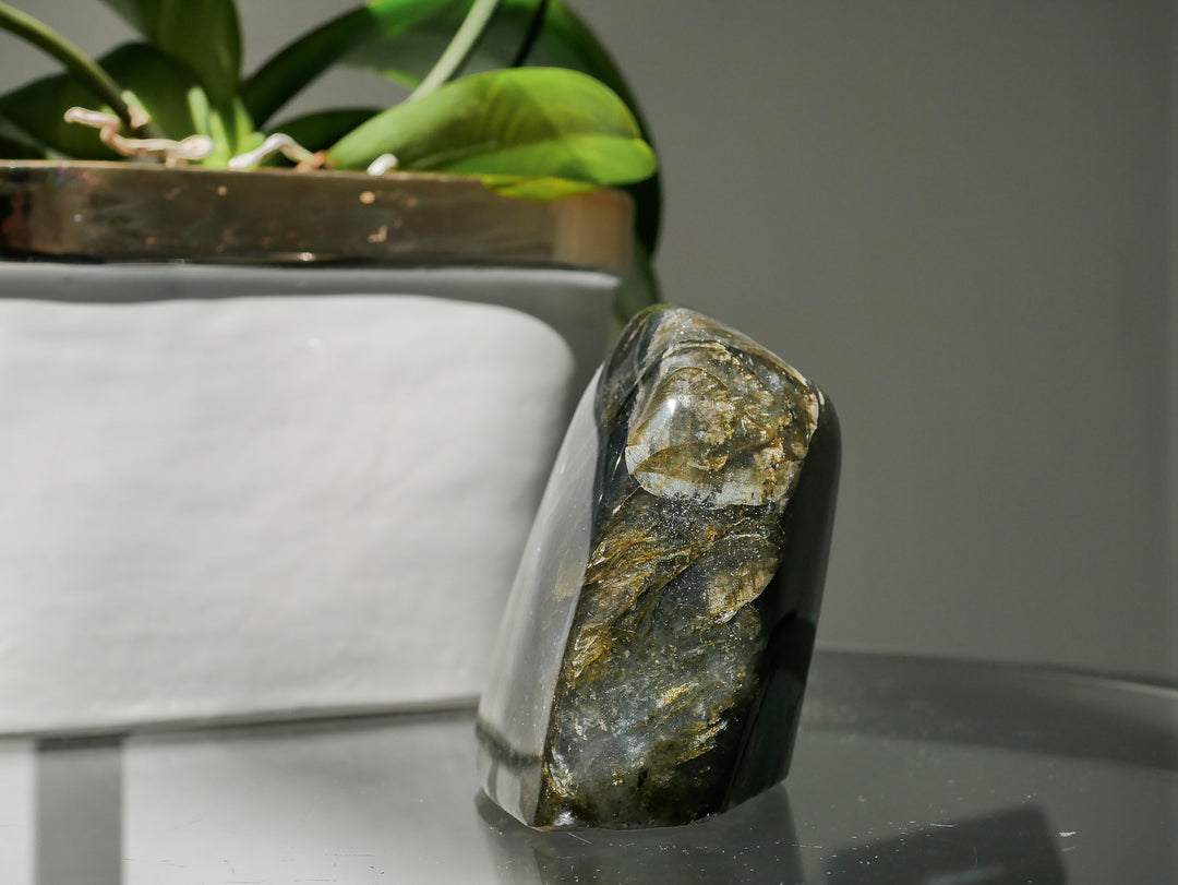 Premium Flashy Purple Labradorite Free Form | Intuition &amp; Transformation