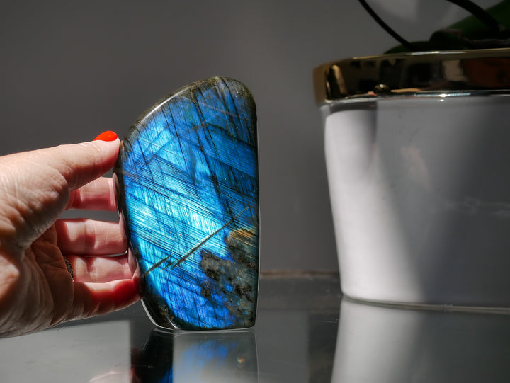 Premium Flashy Labradorite Free Form | Intuition &amp; Transformation