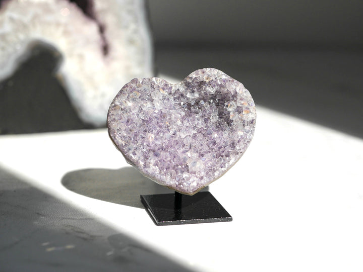 Aura Amethyst Heart on Stand