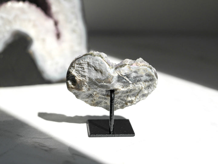 Aura Amethyst Heart on Stand