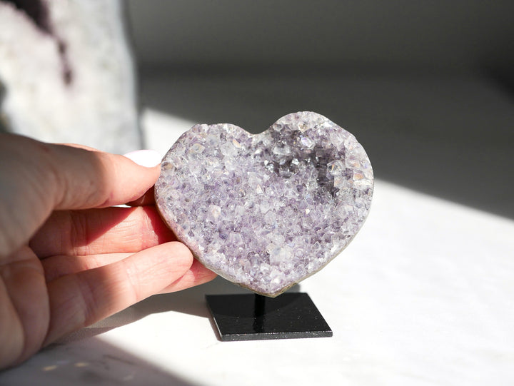 Aura Amethyst Heart on Stand