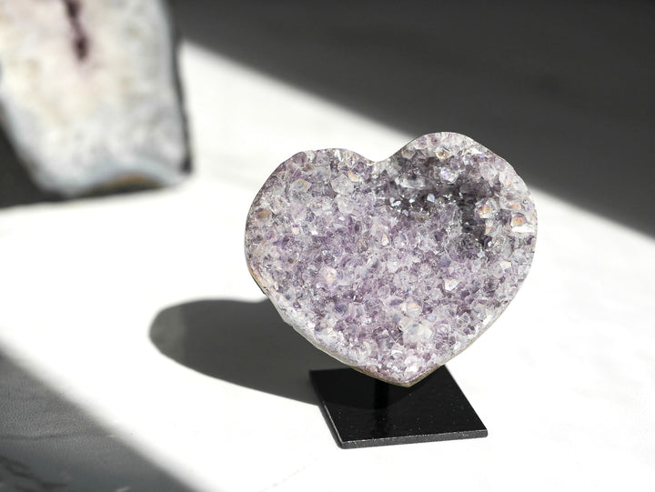 Aura Amethyst Heart on Stand
